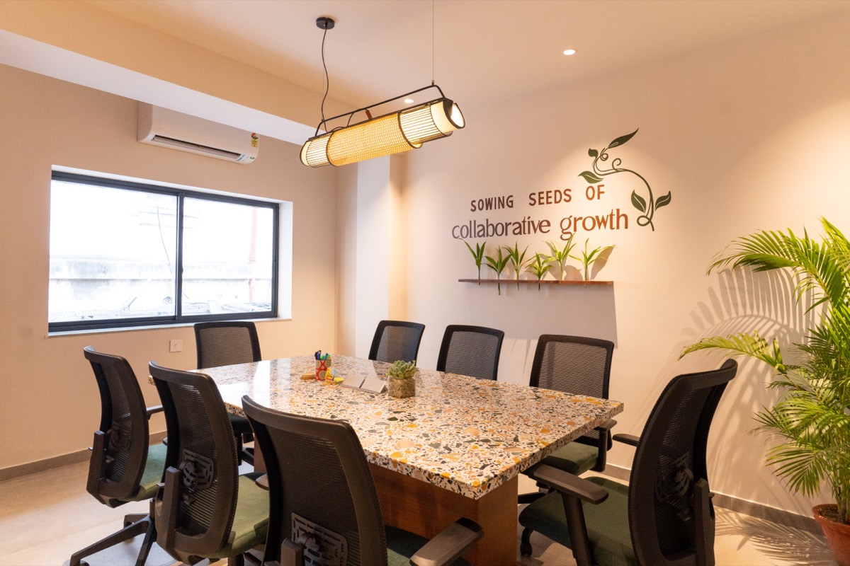 The meeting room with its terrazzo table